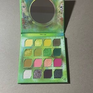 Oden’s Eye Hela Palette